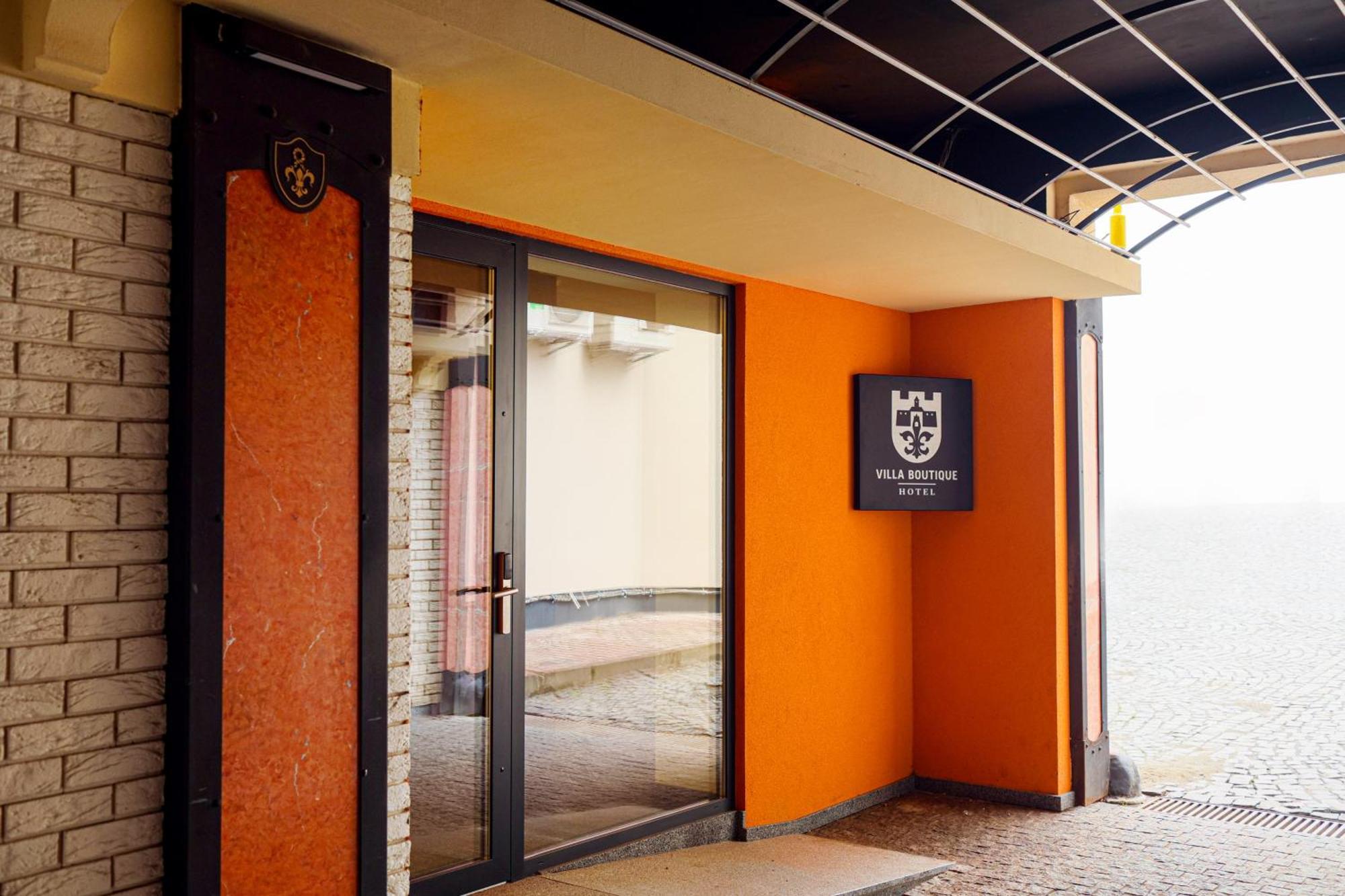 Villa Boutique Hotel Mukácheve Exterior foto